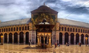 رحلات إلى دمشق
