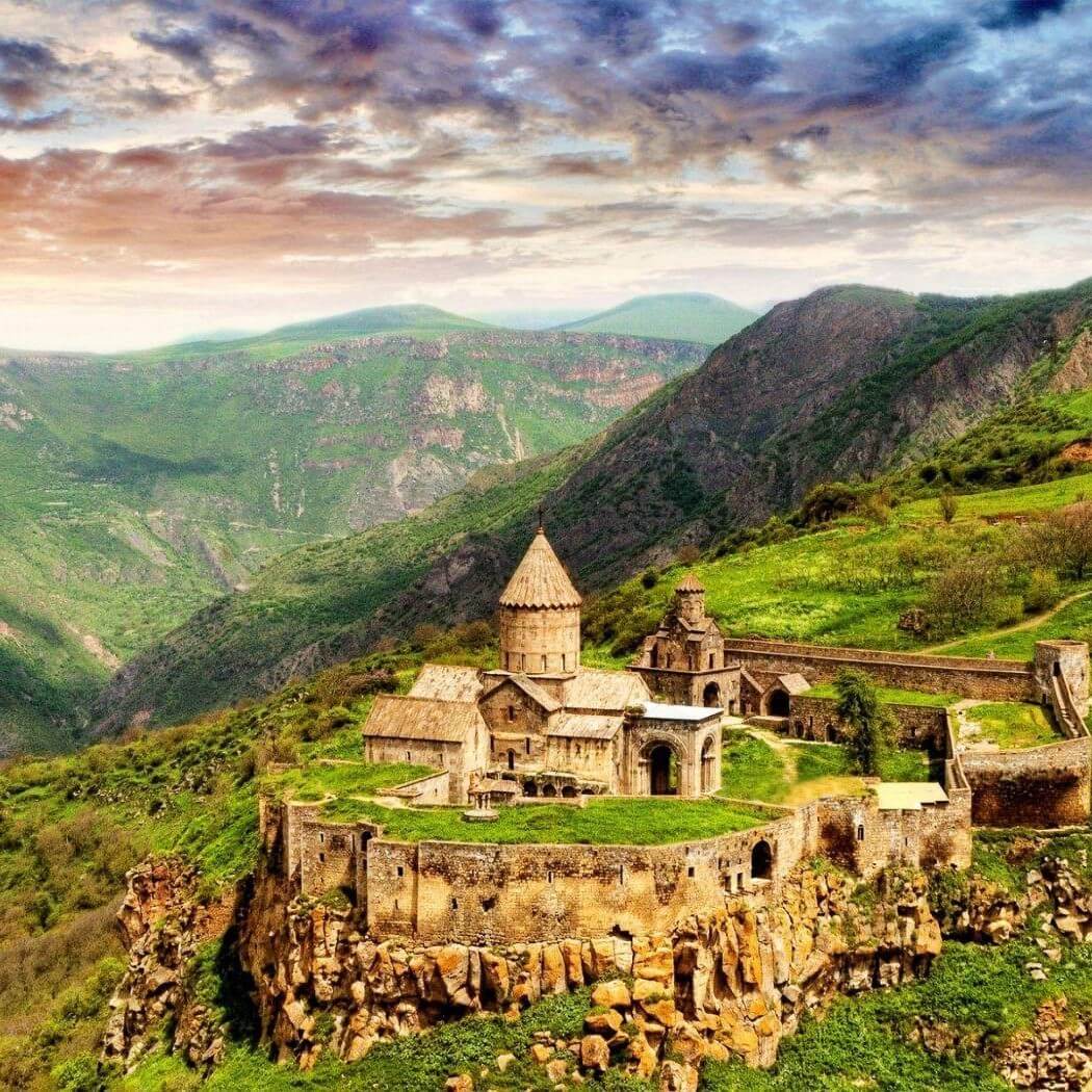 يريفان من 01 وحتى 08 آب